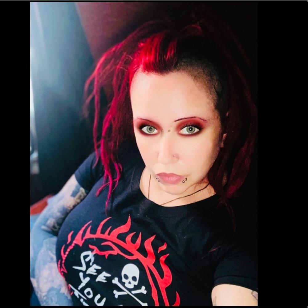 Meet your Posher, Catherine